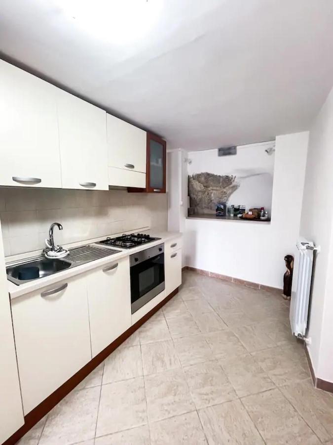 Biancofino Rooms San Valentino in Abruzzo Citeriore Exterior foto